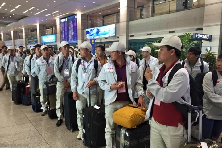 Loạt doanh nghiệp xuất khẩu lao động bị xử phạt thu hồi giấy phép 