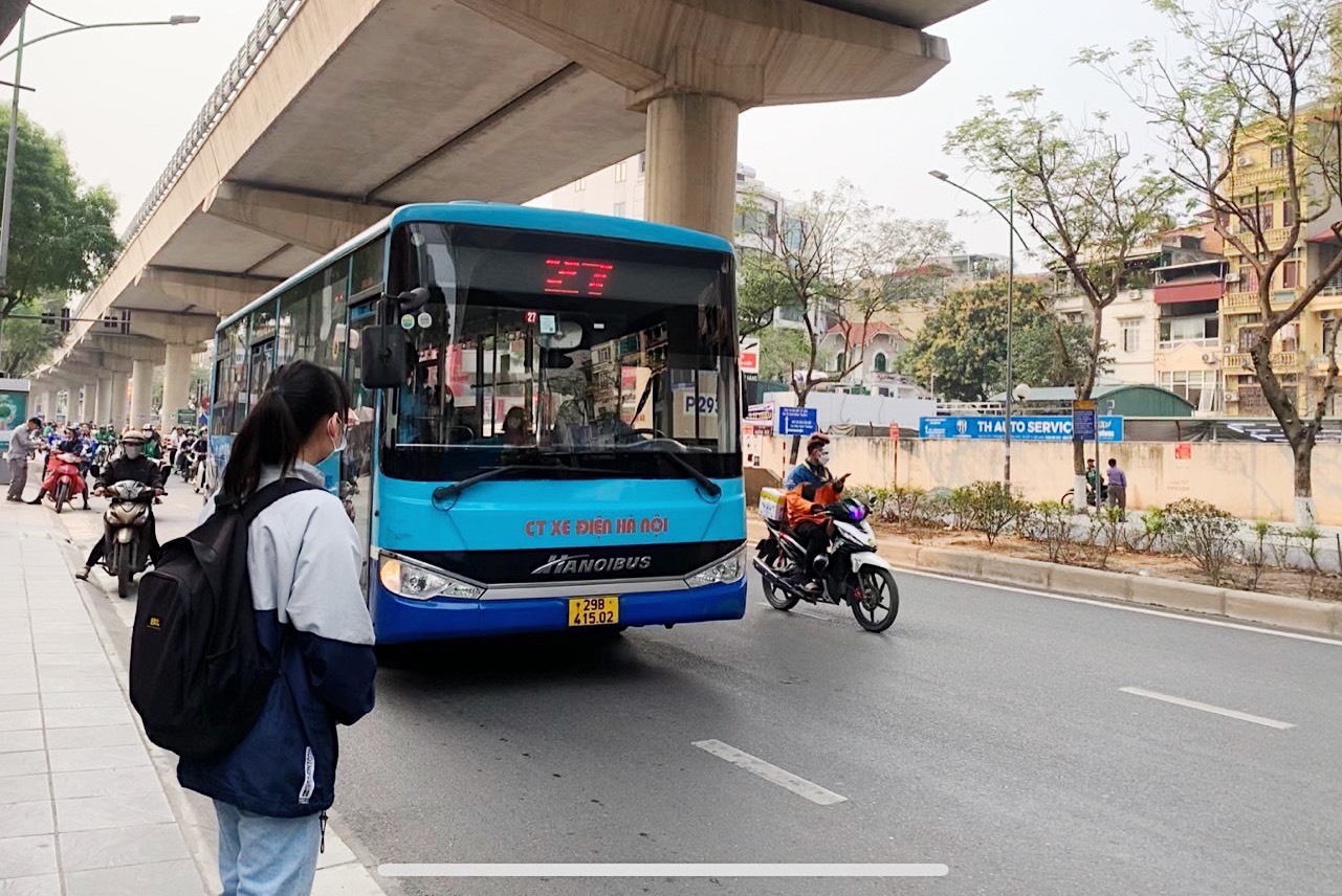 Hà Nội dự kiến tăng giá vé xe buýt cao nhất 20.000 đồng 