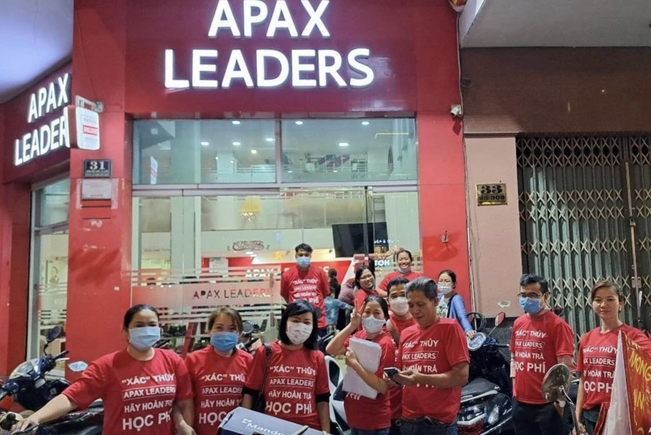 Shark Thuỷ bị bắt Apax thông báo tạm ngừng trả học phí cho phụ huynh 