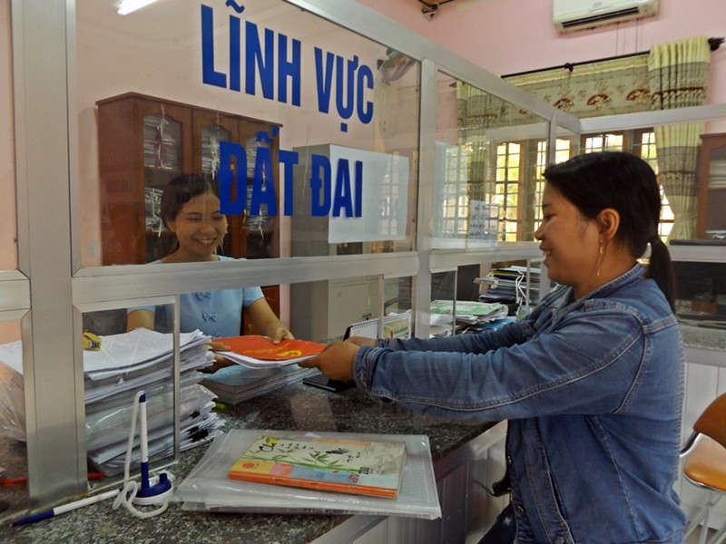 TPHCM Tiếp tục siết chặt việc giải quyết thủ tục hành chính về đất đai