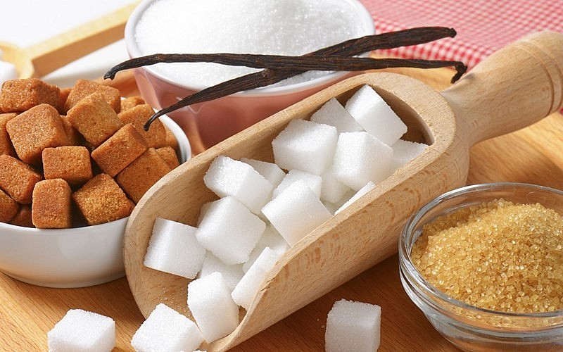 Tiếp nhận hồ sơ rà soát cuối kỳ áp dụng biện pháp phòng vệ <a style='color:#222' onclick='ga('send', 'event', 'trendings desktop', 'click','thương mại',1.00, {'nonInteraction': 1});' href='/thuong-truong/thuong-mai.html'>thương mại</a> đối với đường mía nhập khẩu 