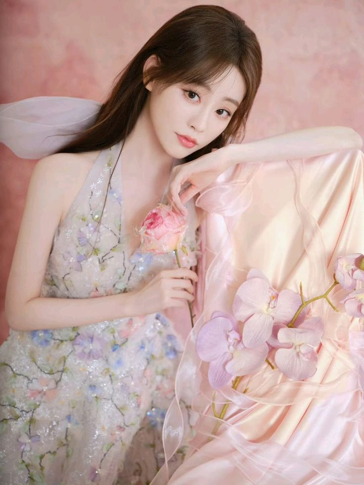 3 con giáp kiếm tiền đỉnh nhất tháng 4 Tiền đồ rực sáng cuộc sống dư dả