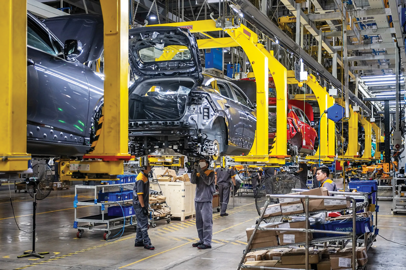 Bộ Chính trị ban hành Nghị quyết về phát triển <a style='color:#222' onclick='ga('send', 'event', 'trendings desktop', 'click','kinh tế',1.00, {'nonInteraction': 1});' href='/kinh-te.html'>kinh tế</a> tư nhân