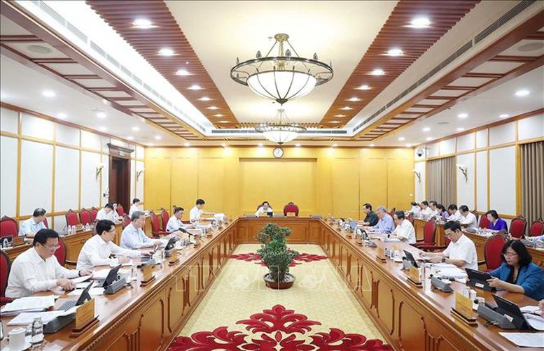 Tổng Bí thư Bố trí sắp xếp cán bộ đúng nguyên tắc không để phát sinh vấn đề phức tạp nội bộ