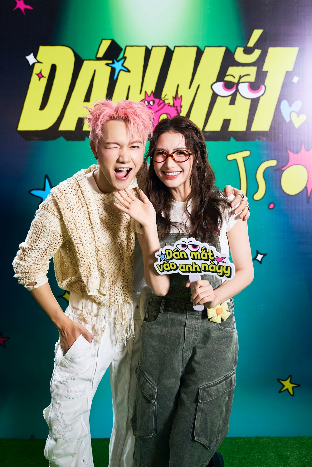 Lý do loạt anh trai em xinh ghen tị với JSOL