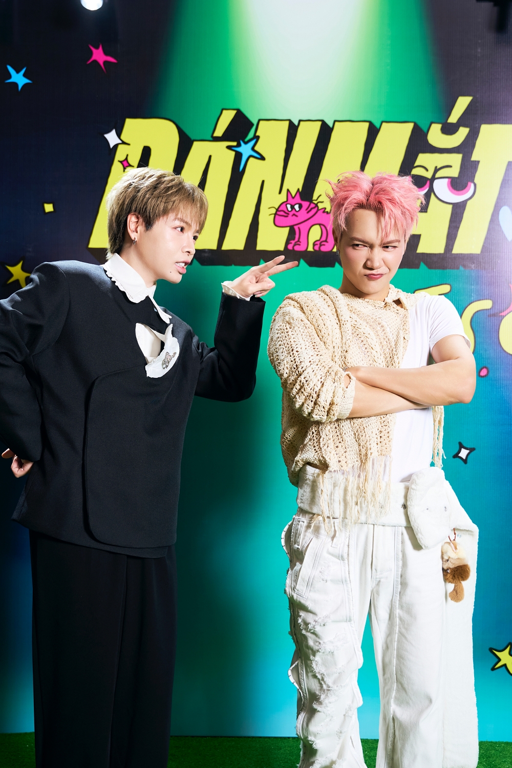 Lý do loạt anh trai em xinh ghen tị với JSOL