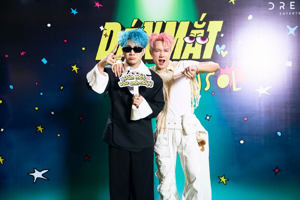 Lý do loạt anh trai em xinh ghen tị với JSOL