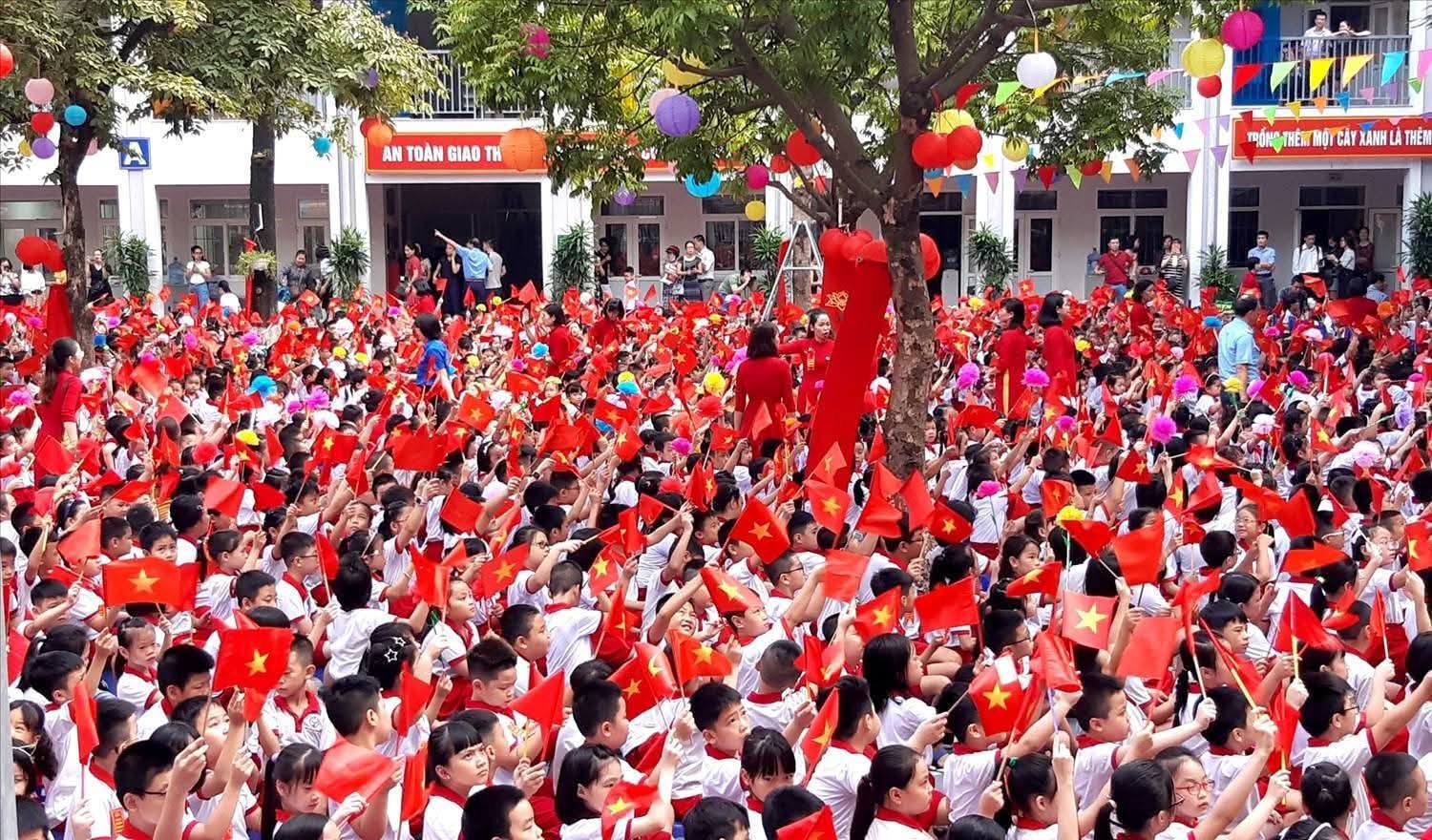 Khai giảng năm học 2025 - 2026 giản dị và lan tỏa niềm tin mới 