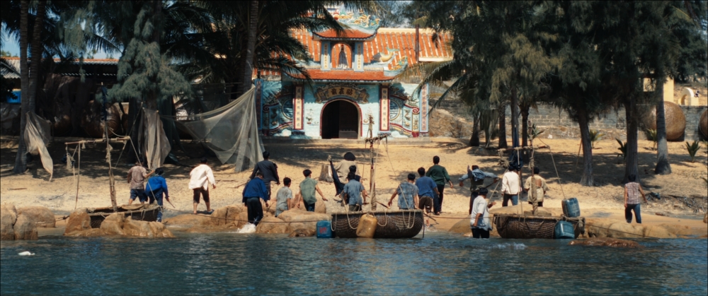 Doãn Quốc Đam trong diện mạo lạ đối đầu với Quang Tuấn
