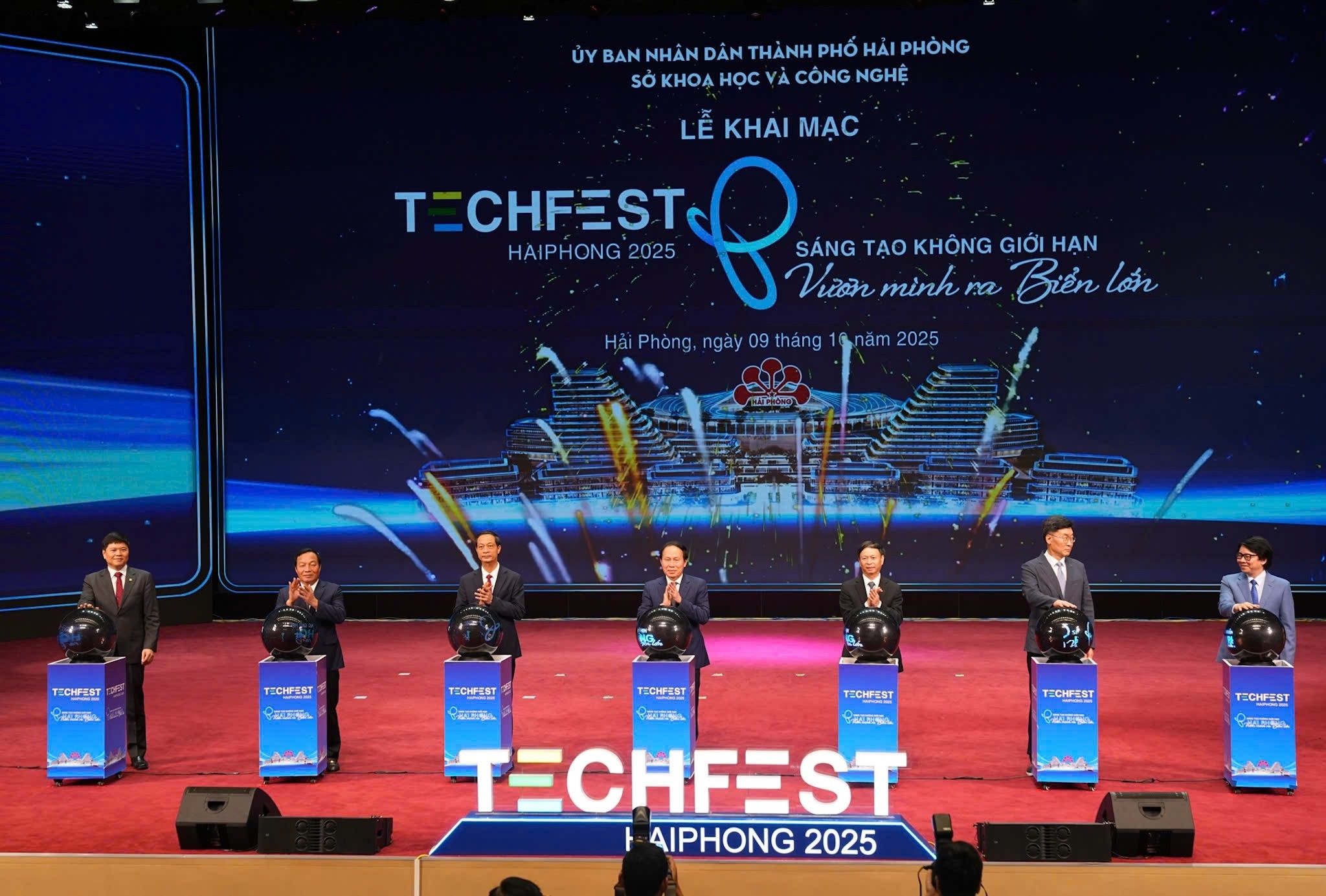 Techfest Hải Phòng 2025 Bứt phá sáng tạo vươn ra biển lớn 
