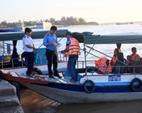 Bộ Xây dựng yêu cầu tổng kiểm tra điều kiện an toàn tàu thủy chở khách 