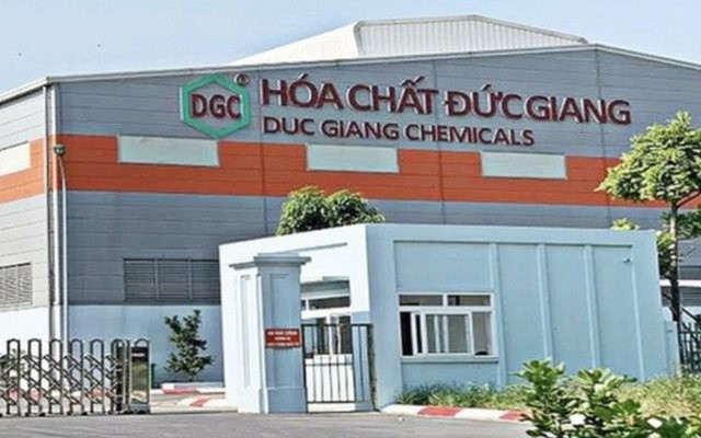 Cổ phiếu DGC giảm sàn 2 phiên liên tiếp, bị cắt margin sau biến động thượng tầng