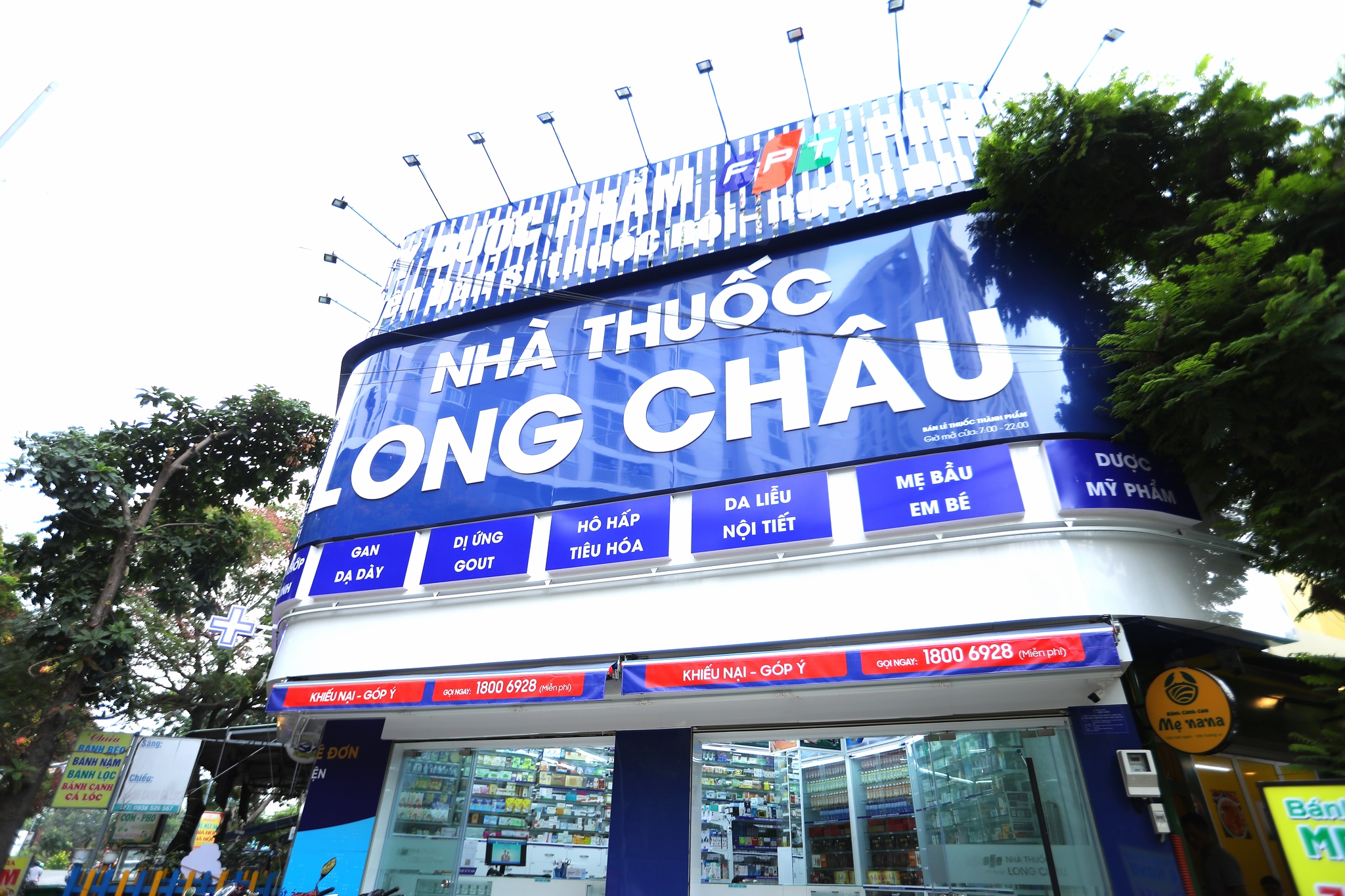 Tiên phong không tăng giá thuốc trên toàn quốc, Long Châu chọn ‘ngược dòng’ trước bão giá leo thang 