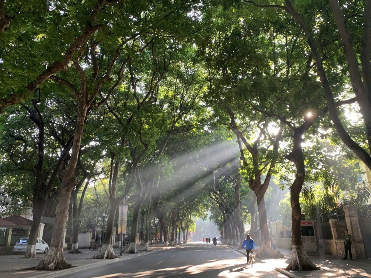 Thời tiết ngày 28/3: Bắc Bộ có mưa rải rác, trưa chiều hửng nắng