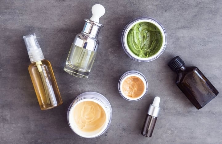 Đình chỉ lưu hành buộc tiêu hủy 7 sản phẩm mỹ phẩm của Công ty Lotus An Việt 