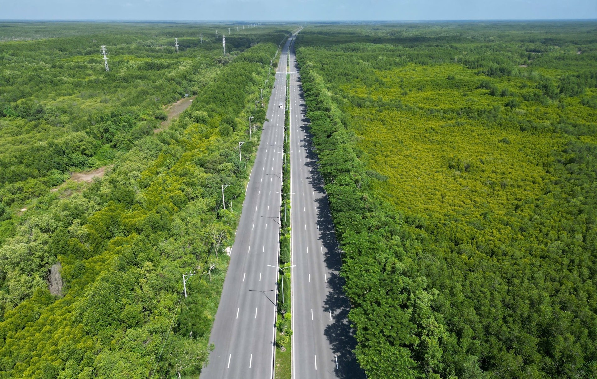 Giao Vingroup nghiên cứu mở rộng gấp đôi đường Rừng Sác nối Cần Giờ