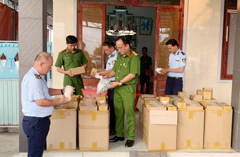 Cần Thơ: Triệt phá cơ sở sản xuất “kem trộn” bán rầm rộ trên TikTok, chốt hơn 500 đơn mỗi ngày