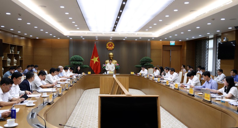 Sớm giao chỉ tiêu tăng trưởng cho các địa phương, doanh nghiệp Nhà nước