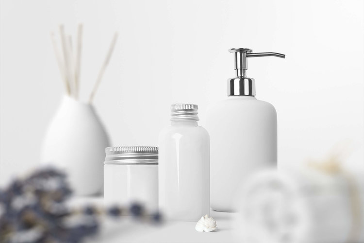 Mỹ phẩm sai công thức - Người tiêu dùng đối mặt rủi ro từ sản phẩm sai lệch nhãn mác