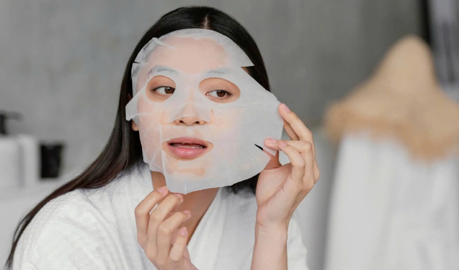 Thu hồi mặt nạ Whitening Sheet Mask Greentea vì sai thành phần công bố