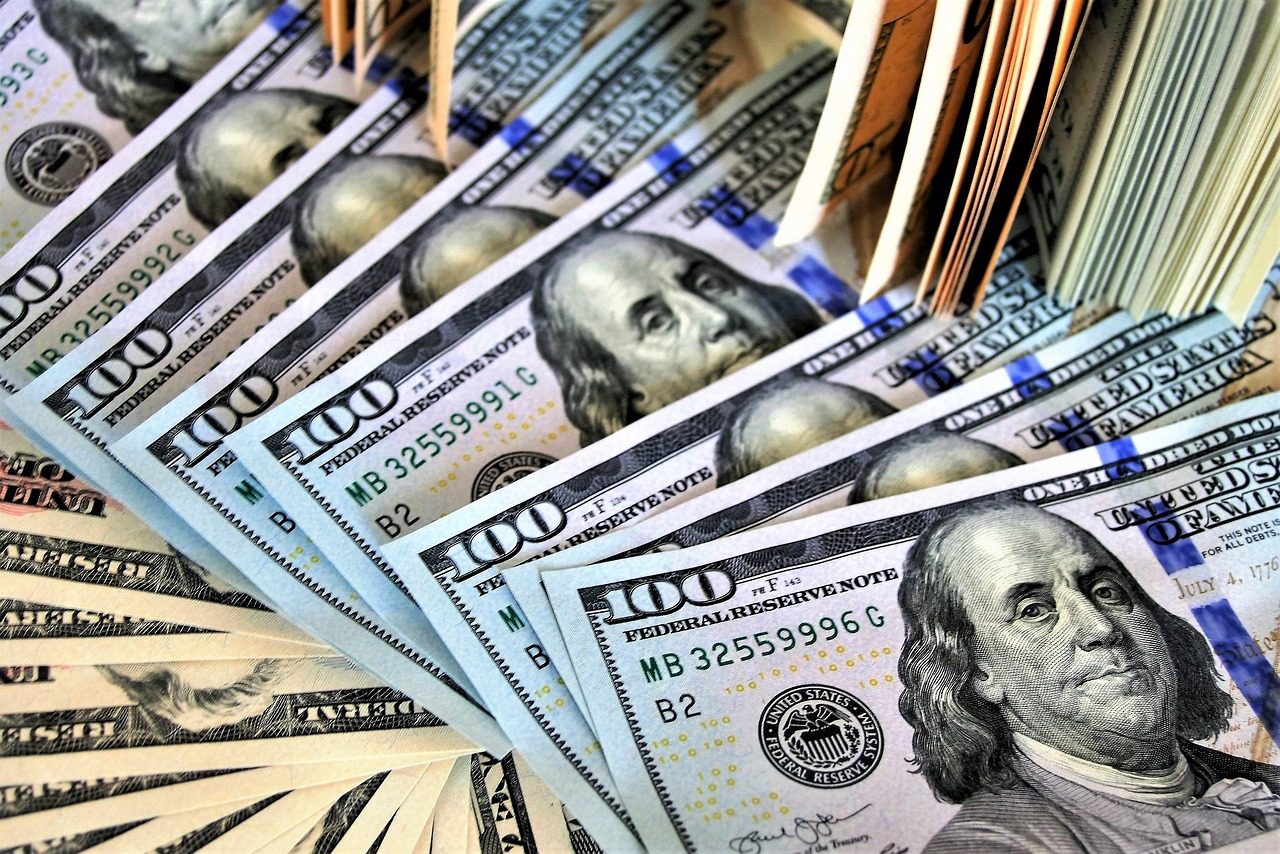 Tỷ giá ngoại tệ hôm nay 25/5: Đồng USD được dự báo tiếp tục duy trì ở mức cao