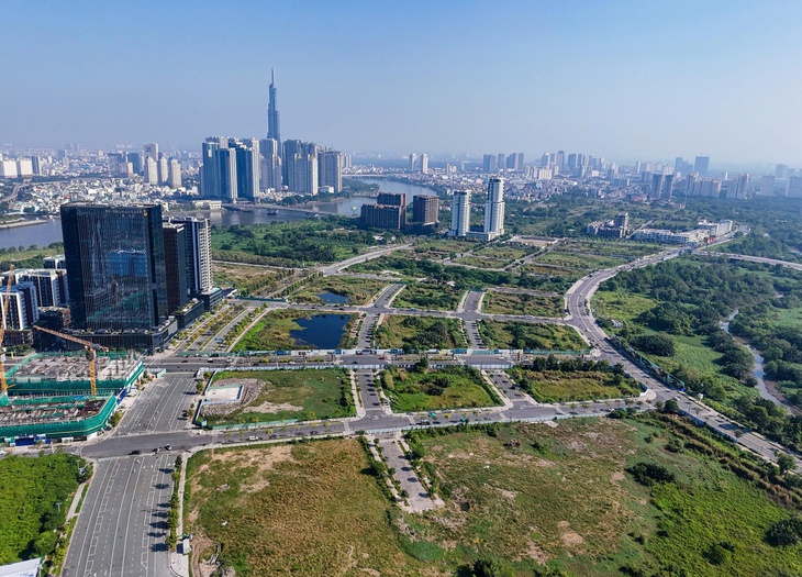 HoREA đề xuất gỡ nút thắt tiền sử dụng đất, khơi thông hàng nghìn khu đất đang “đóng băng”
