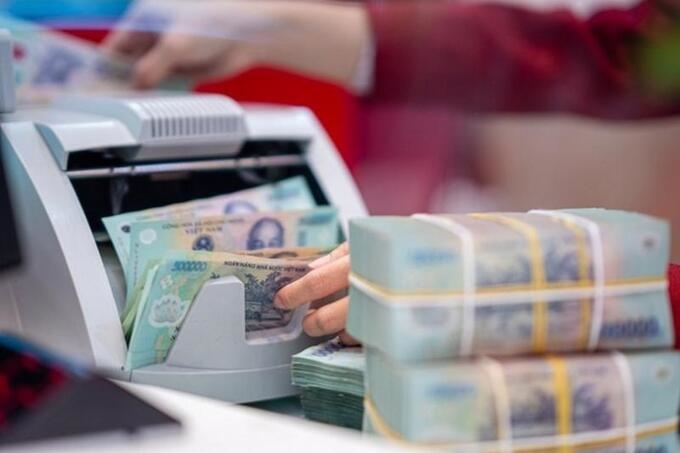 Thu ngân sách vượt 1,4 triệu tỷ đồng, giải ngân đầu tư công mới đạt 20,5% kế hoạch