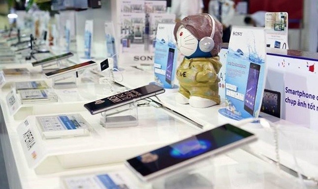 Samsung lần đầu thua lỗ khi bán điện thoại, Chip AI lại đang gánh doanh thu