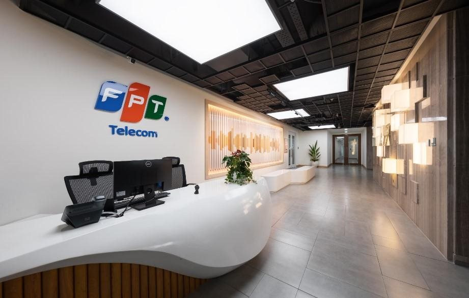 FPT Telecom (FOX) lãi gần 1.000 tỷ đồng quý 2, tăng trưởng chậm nhất trong 11 quý