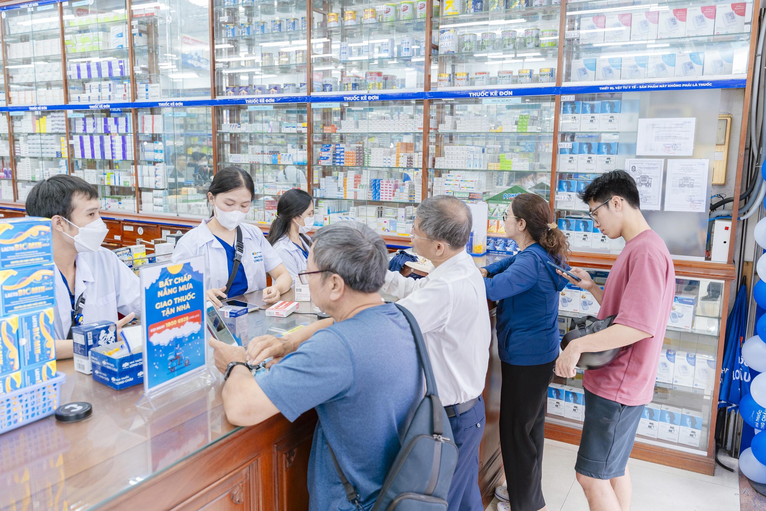 Chuỗi nhà thuốc trước ngã rẽ tăng trưởng - Quy mô thôi là chưa đủ