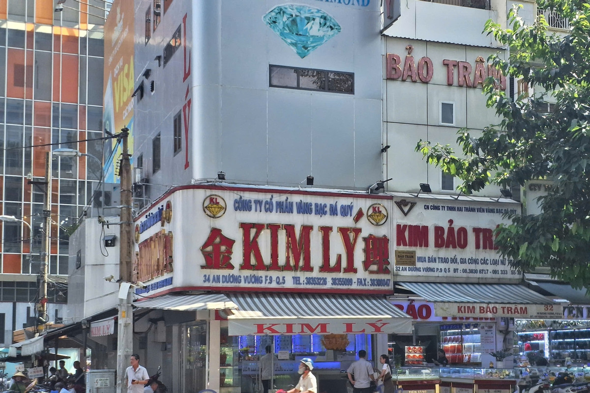 Thị trường kim cương biến động mạnh, doanh nghiệp chịu áp lực dòng tiền