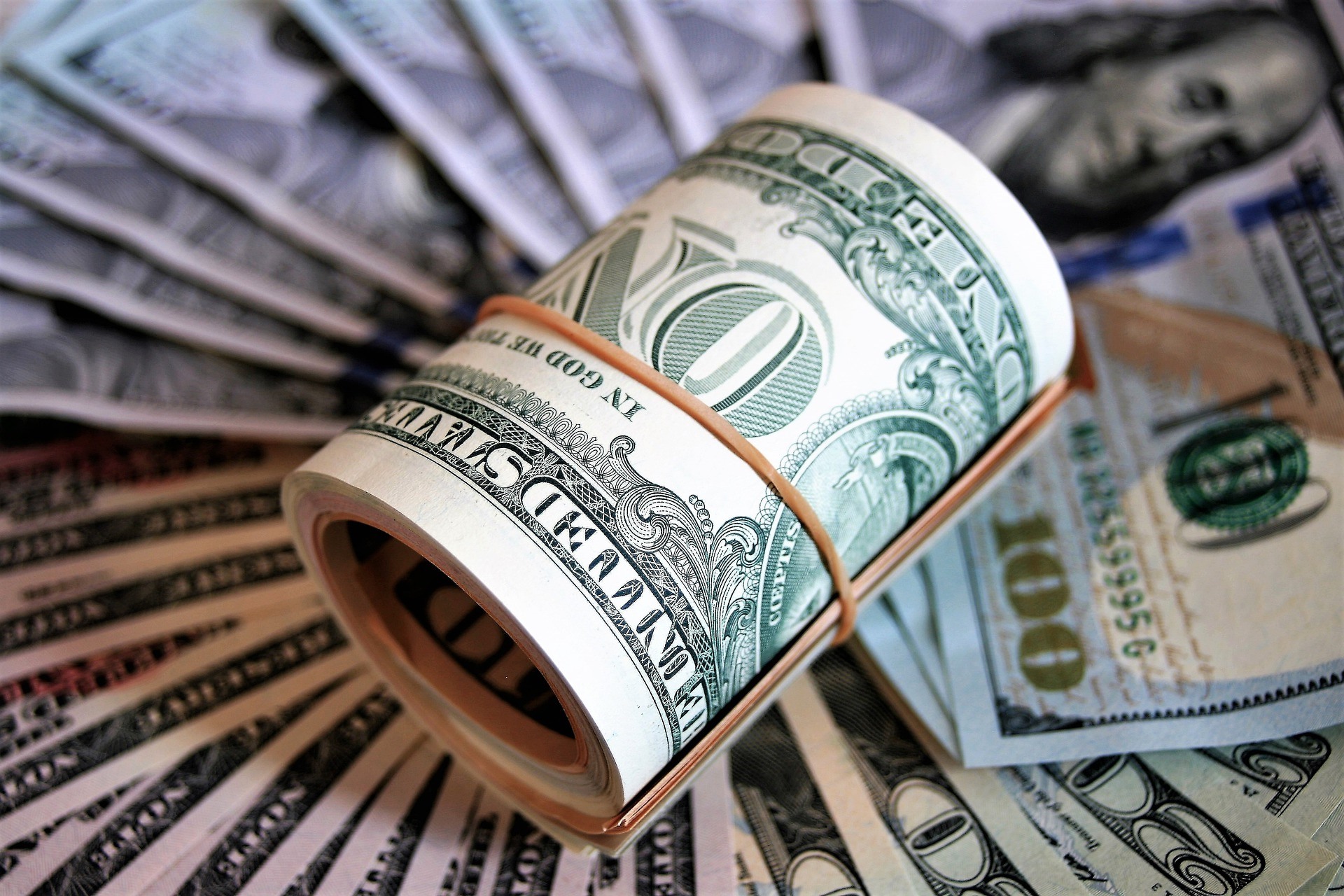 Tỷ giá ngoại tệ hôm nay 7/8: Đồng USD tăng giá
