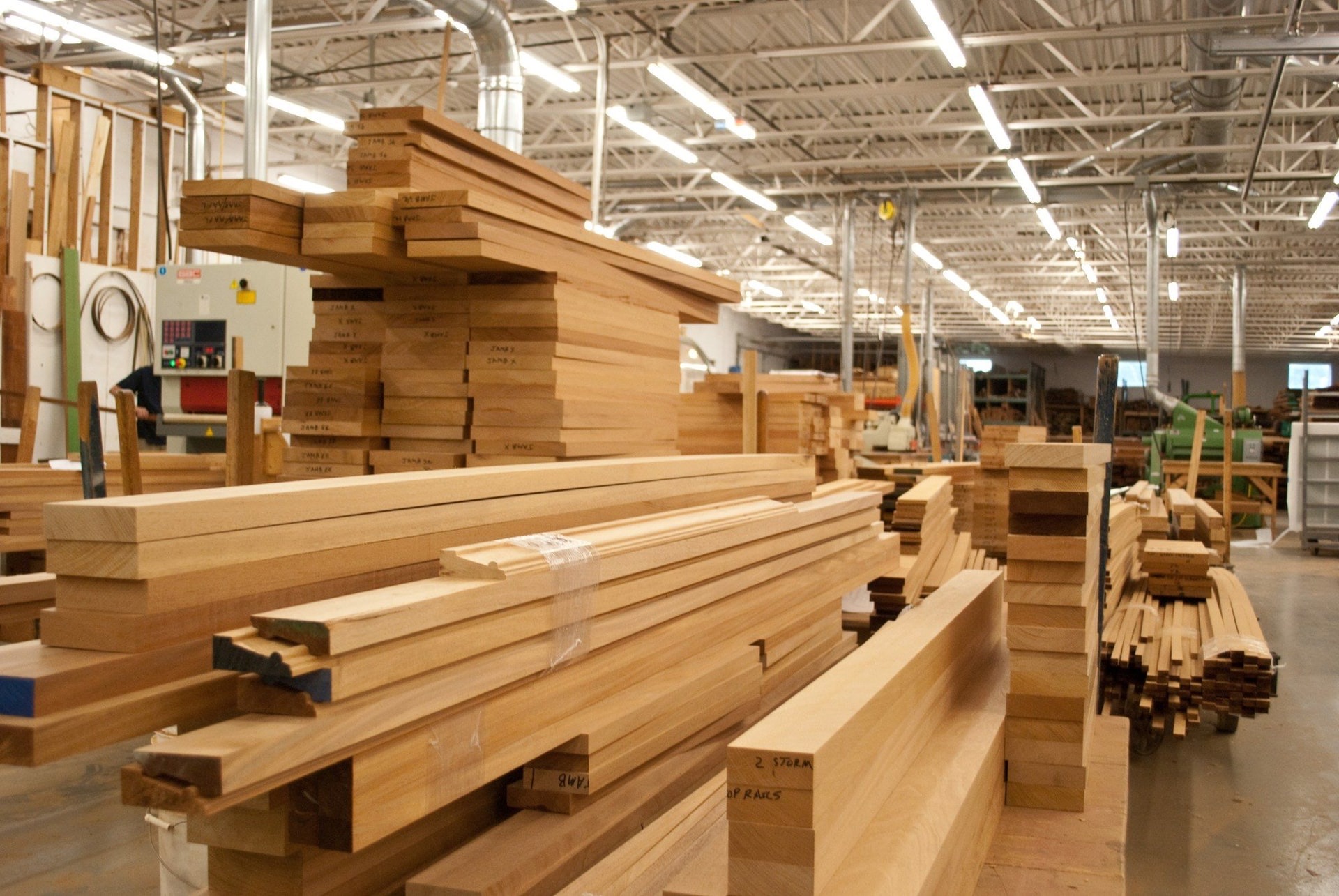 Doanh nghiệp xuất khẩu gỗ cần xác định đúng mã HS để áp dụng thuế suất xuất khẩu