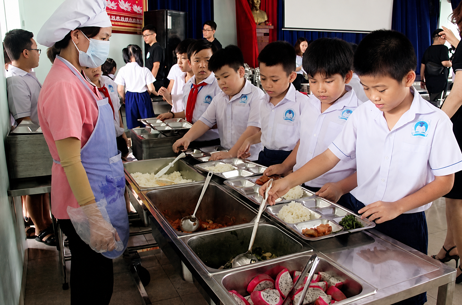 Tăng cường bảo đảm an toàn thực phẩm trong cơ sở giáo dục