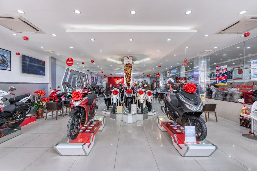 Giá xe máy Honda và Yamaha chênh nhau thế nào?