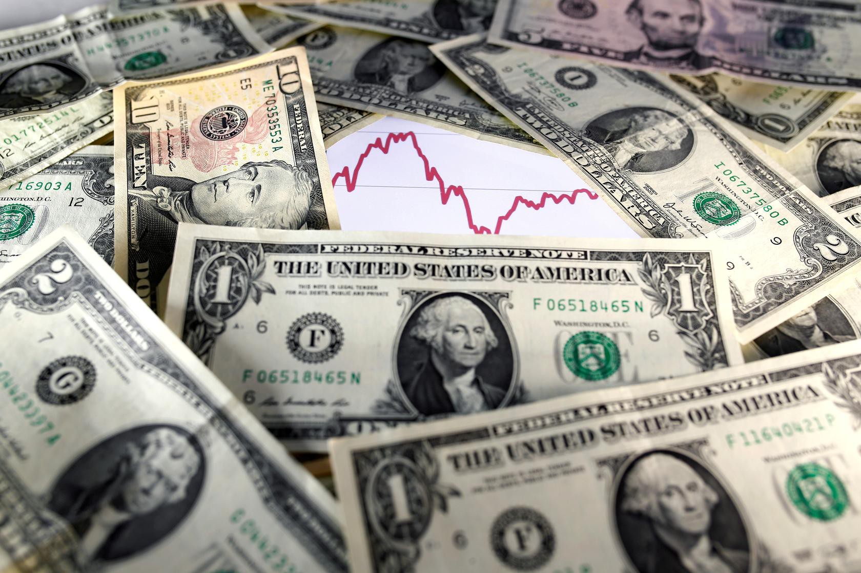 Tỷ giá ngoại tệ hôm nay 23/8: USD chịu áp lực, DXY giảm mạnh trong tuần