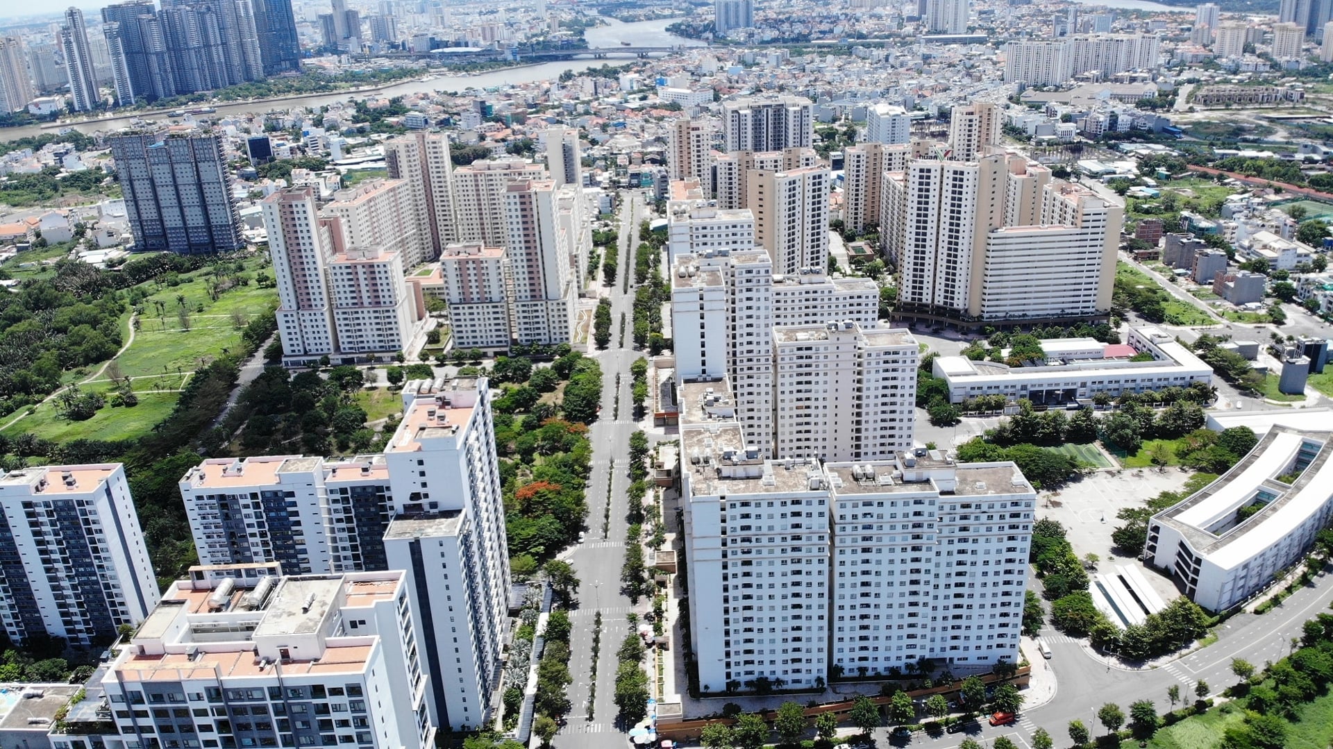 Bất động sản TP Hồ Chí Minh chuyển hướng sang cuộc chơi tạo dòng tiền dài hạn