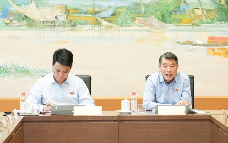 Tăng cường hậu kiểm, quy định rõ tần suất kiểm tra, lấy mẫu và kiểm định chất lượng thực phẩm